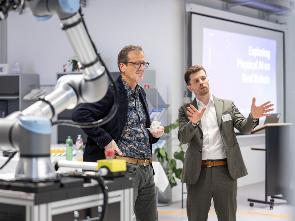 Einblick bei Swiss Cobotics Competence Center (S3C) (4)